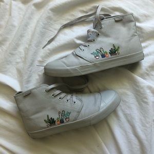 Cactus Bang Shoes